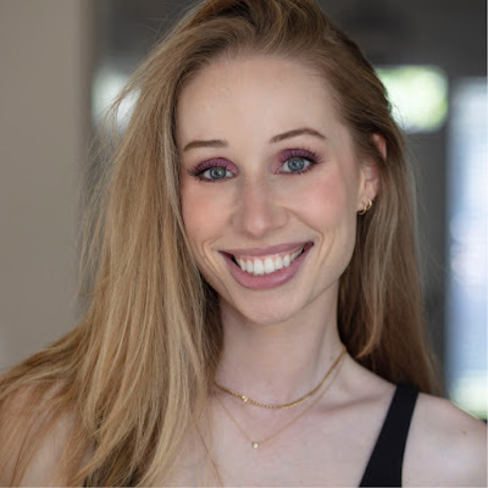 Meet your Posher, Alyssa